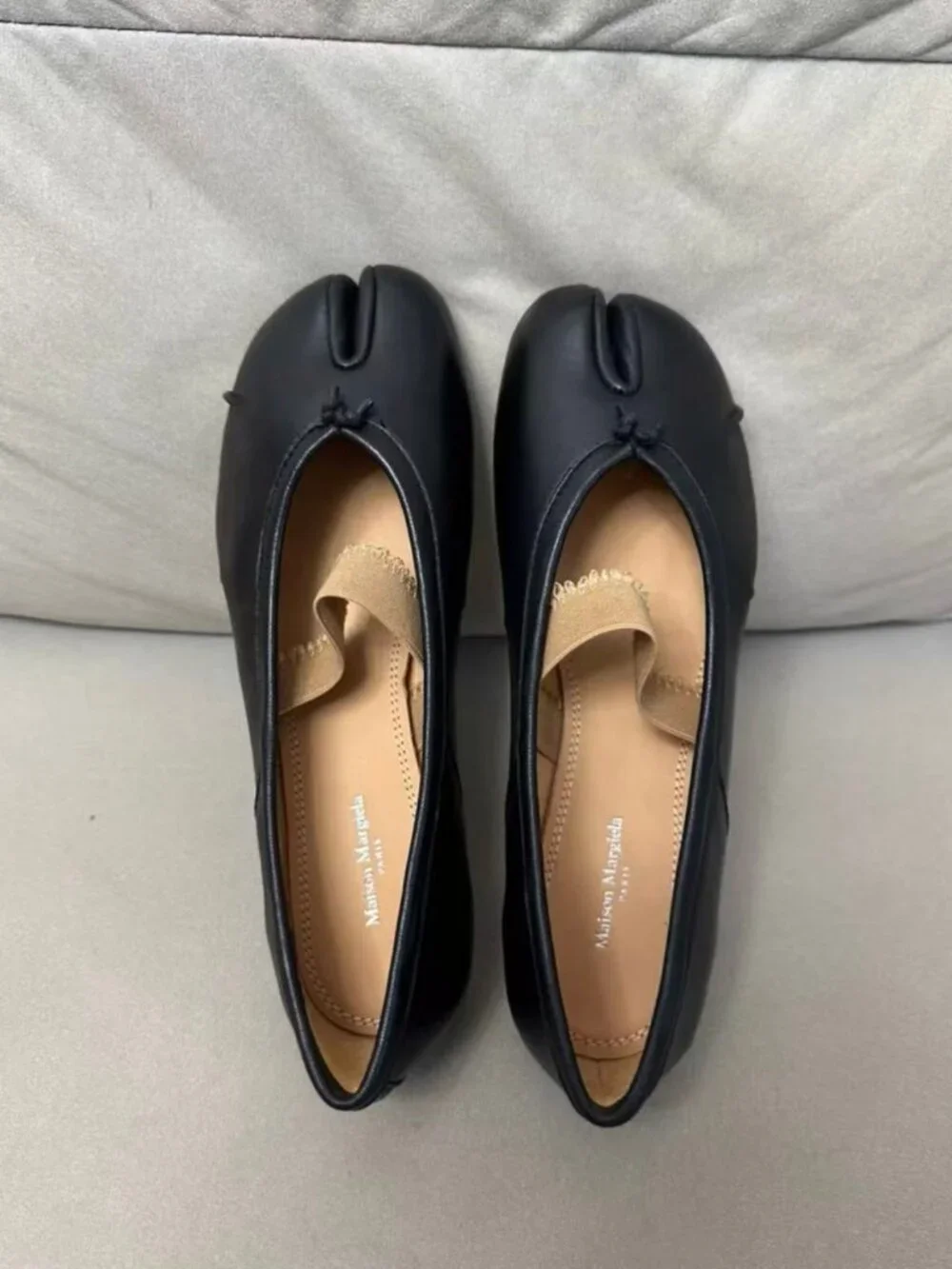 Maison Margiela Black Leather Tabi Split-Toe Elastic Strap Ballet Flats
